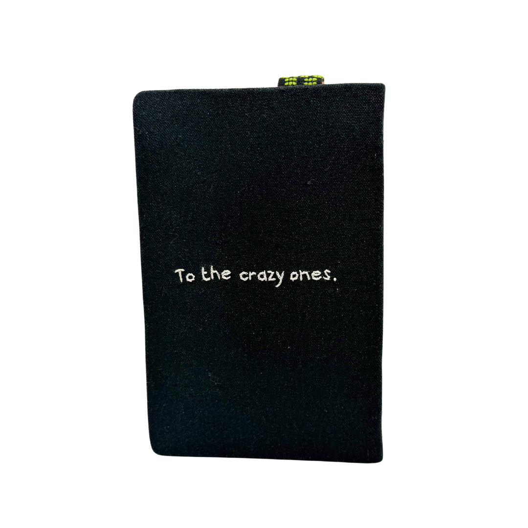 Vesti Journal 001 Embrace Black